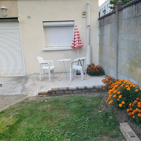 Studio Fond De Jardin Palaiseau Eksteriør bilde